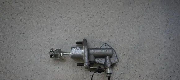 Honda Civic X Clutch slave cylinder 