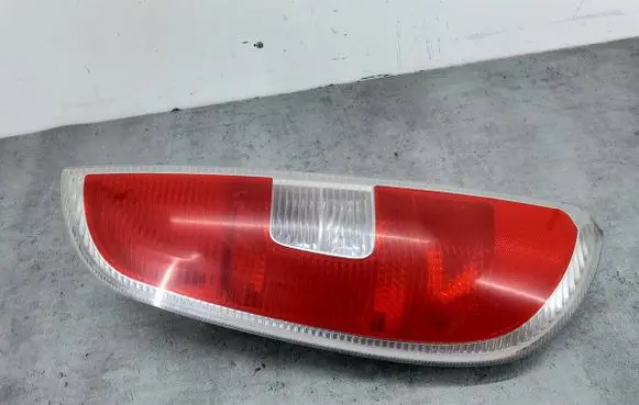 Rear/tail lights