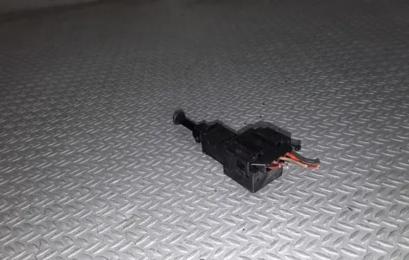 Audi A2 Brake pedal sensor switch 1J0945511A