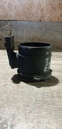 Peugeot 407 Mass air flow meter 72834204