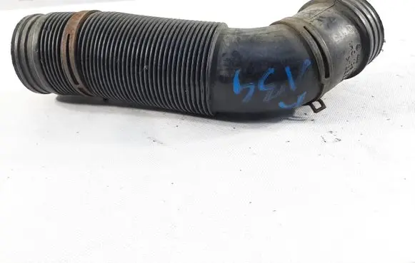 Volkswagen Golf III Air intake hose/pipe 1H0129627AP