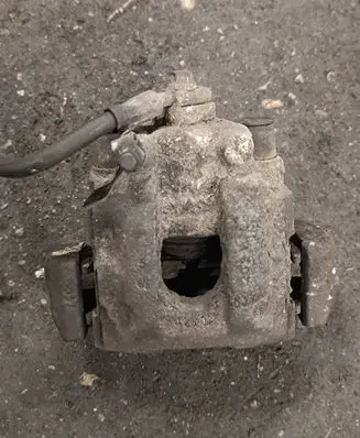 BMW X5 E53 Rear brake caliper 11819000671 900067