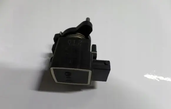 Mercedes-Benz A W168 Accelerator throttle pedal A0135427717