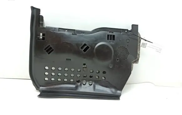 Dashboard lower bottom trim panel