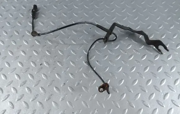 Dacia Sandero III ABS brake wheel speed sensor 479104949R