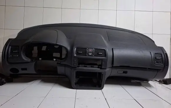 Skoda Roomster (5J) Dashboard 5J1857069B P0115835 T0028636