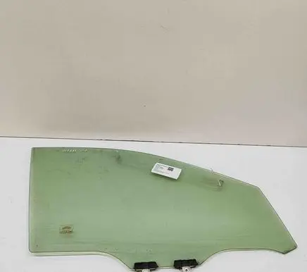 Toyota RAV 4 (XA50) Front door window glass four-door 6810142300