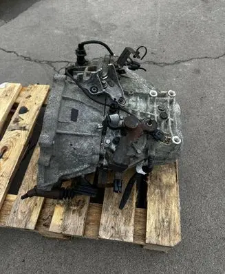 KIA Venga Manual 5 speed gearbox 4311132300 WAJ6C M56CF31
