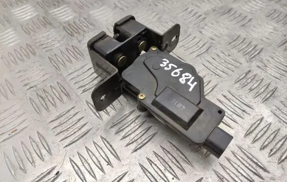 KIA Sorento Tailgate window lock/catch/latch 871303E000