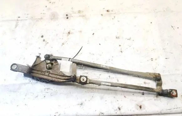 Ford Focus Front wiper linkage and motor 3397020850 4m51-17504-ac