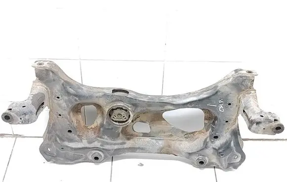 Volkswagen Golf VII Front subframe 5Q0199347A 5Q0199868