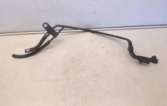 Mitsubishi Galant Fuel return line/hose 
