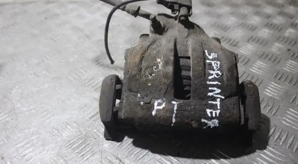 Mercedes-Benz Sprinter W901 W902 W903 W904 Rear brake caliper