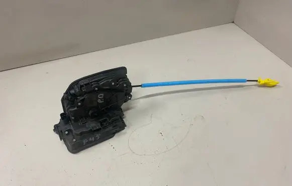 BMW 2 F45 Front door lock A046465 7281934 18283810