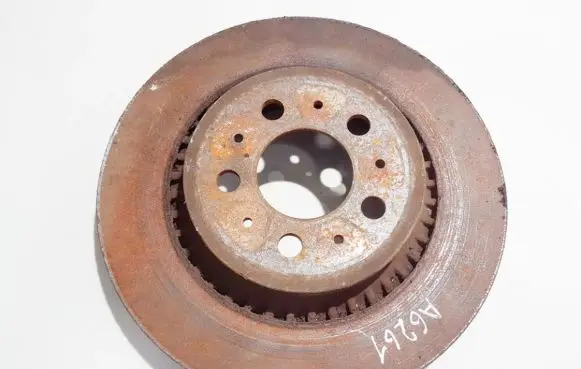 Volvo XC90 Rear brake disc ventiliuojamas