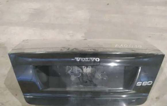 Volvo S60 Tailgate/trunk/boot lid juodas