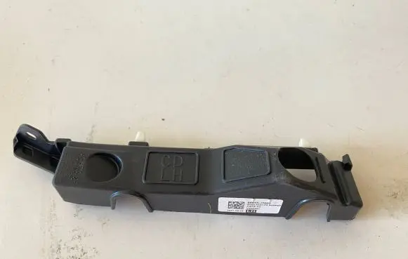 Hyundai Tucson TL Fender mounting bracket 86515J7000 86513J7000