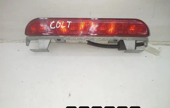Mitsubishi Colt Third/center stoplight 09967029