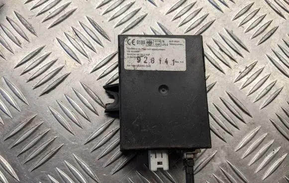 BMW 7 E38 Auxiliary heating control unit/module 64128370970