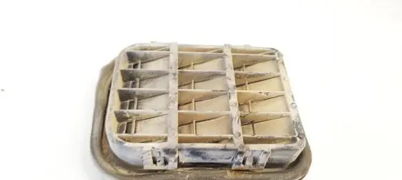 Skoda Octavia Mk2 (1Z) Air intake duct part 