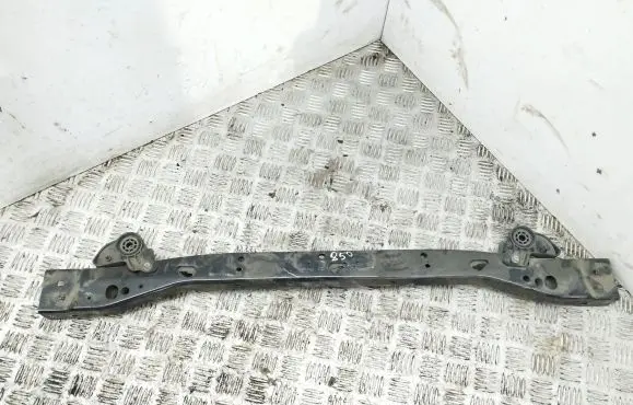Opel Insignia B Top upper radiator support slam panel
