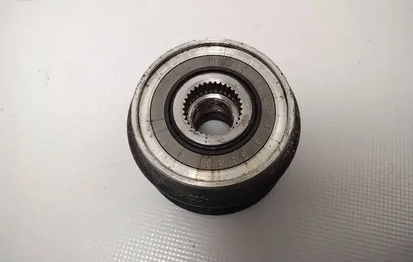 Audi A4 S4 B6 8E 8H Alternator pulley 55269902