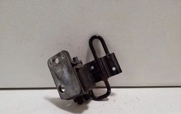 Audi A6 S6 C6 4F Rear door lower hinge 8E0833412E