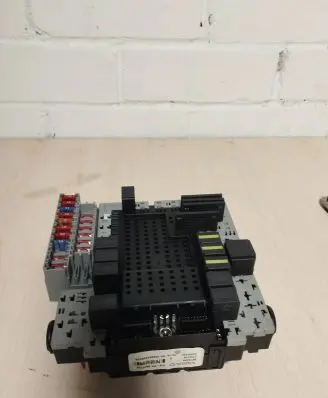 Volvo S60 Fuse box set 8676286 01W436 8645729
