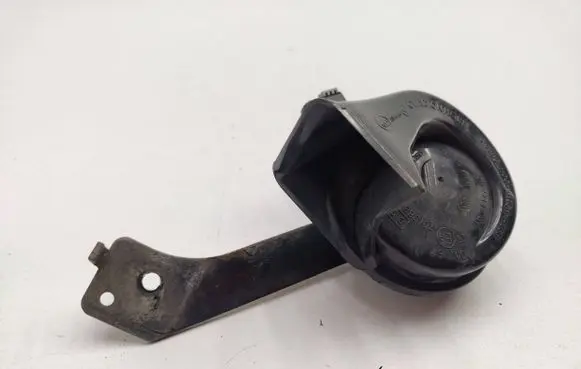 Infiniti Q30 Horn signal 6033FB2413 60419BL5