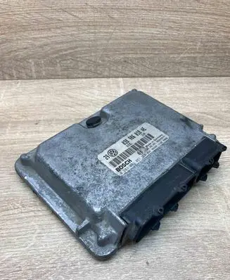 Volkswagen Golf IV Engine control unit/module ECU 038906018AE 0281001851