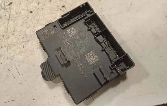 Audi Q7 4M Door control unit/module 4M0959792C A2C7465990600