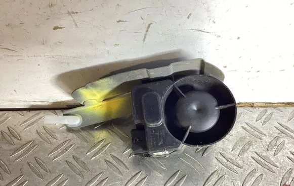 Lexus LS 460 - 600H Alarm system siren 8904050050 2370005860
