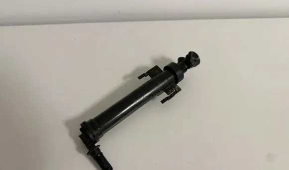 BMW 3 F30 F35 F31 Headlight washer spray nozzle 7275657