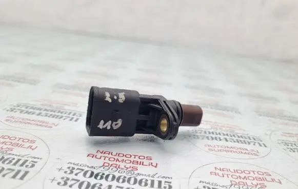 Volkswagen Jetta V Camshaft position sensor 07K907601