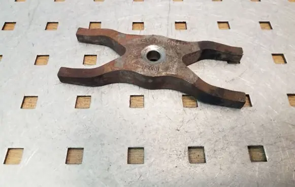 Ford Transit Fuel Injector clamp holder 6C1Q9L535AD