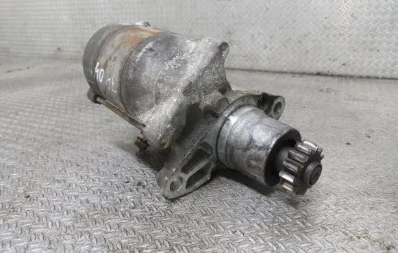 Toyota RAV 4 (XA20) Starter motor