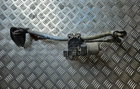Opel Astra H Front wiper linkage and motor 13111211 3397020632