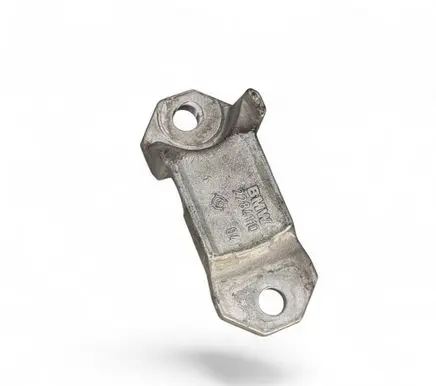 BMW M5 Sway bar bush bracket, front 31352284110 2284110