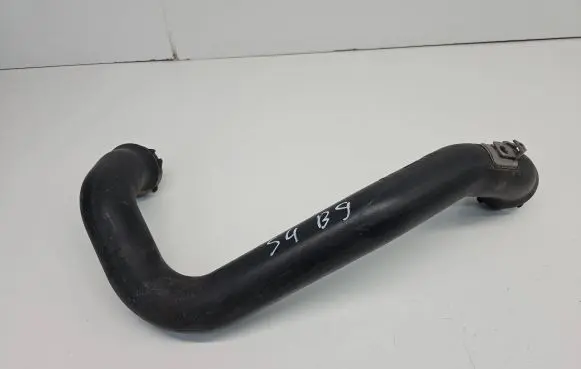 Audi A4 S4 B9 Intercooler hose/pipe 8W0145673C