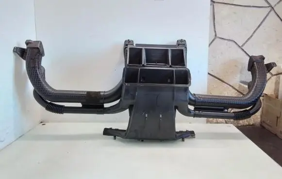 Toyota Corolla Verso E121 Cabin air duct channel 559510F010