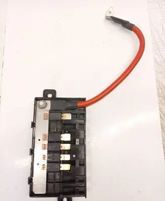 BMW 3 F30 F35 F31 Fuse module 10688710