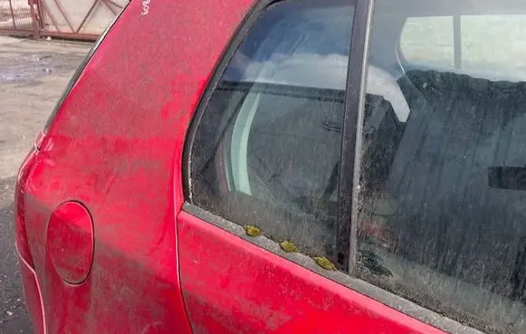 Volkswagen Golf IV Rear side window 