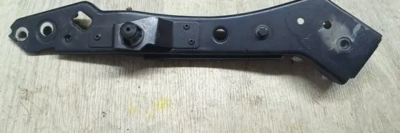 Renault Megane III Headlight/headlamp mounting bracket 6251306D 28809