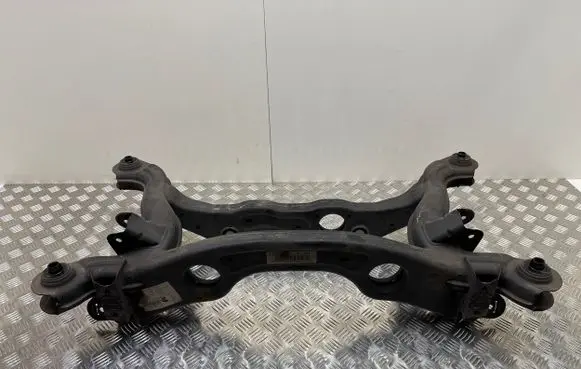 Infiniti Q30 Rear subframe 2463502401 1883966 2462401