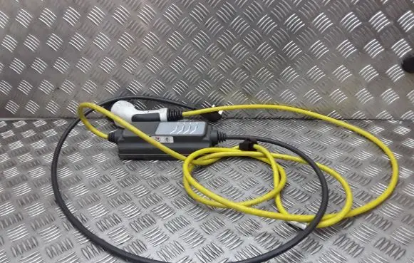 BMW 3 F30 F35 F31 Electric car charge socket 68186200235025802
