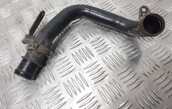 Audi A8 S8 D3 4E Engine coolant pipe/hose