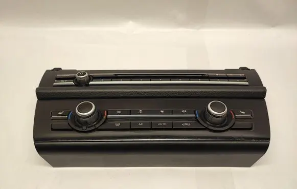 BMW 5 F10 F11 Interior fan control switch 9331825 933182501