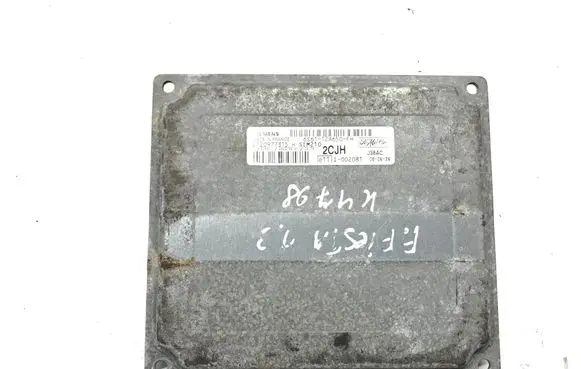 Ford Fiesta Engine control unit/module 6S6112A650FH S120977315H K4798