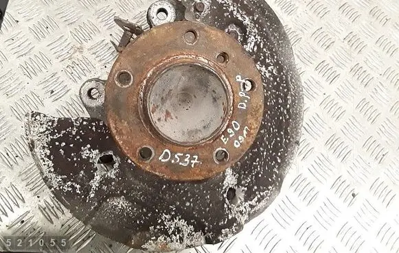 BMW 3 E92 E93 Front wheel hub 677321004