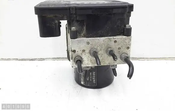 Volkswagen Touareg I ABS Pump 7L0907379K